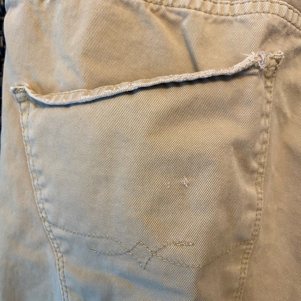 Lucky Brand 221 Original Straight Pants | Men’s Tan Distressed Trousers | 30x32 - Picture 4 of 7